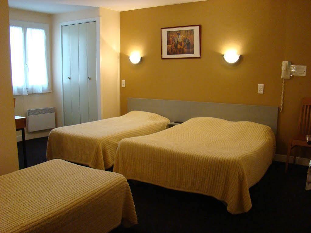 Hotel Saint Sebastien ลูร์ด ภายนอก รูปภาพ