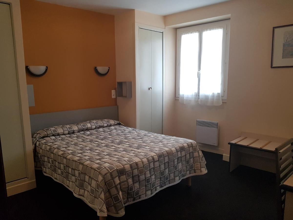 Hotel Saint Sebastien ลูร์ด ภายนอก รูปภาพ